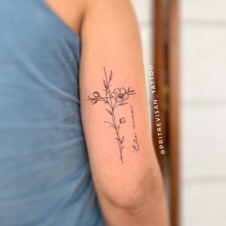 Tattoo feminina @pritrevisan_tattoo - Priscila Trevisan