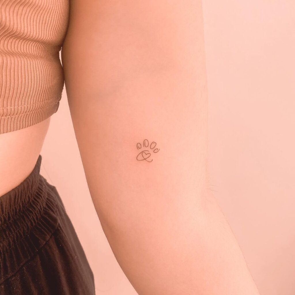 Tatuagem feminina @laufertattoo - Tatuagens por Carol Laufer
