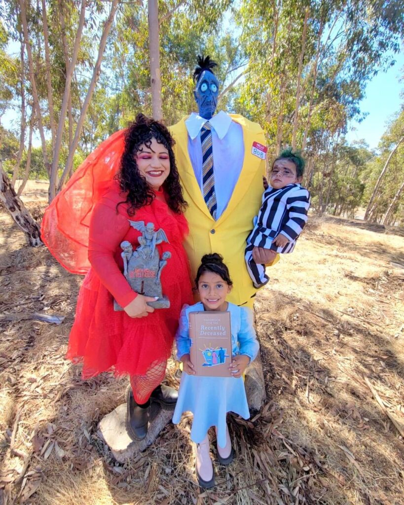 fantasia família halloween Beetlejuice